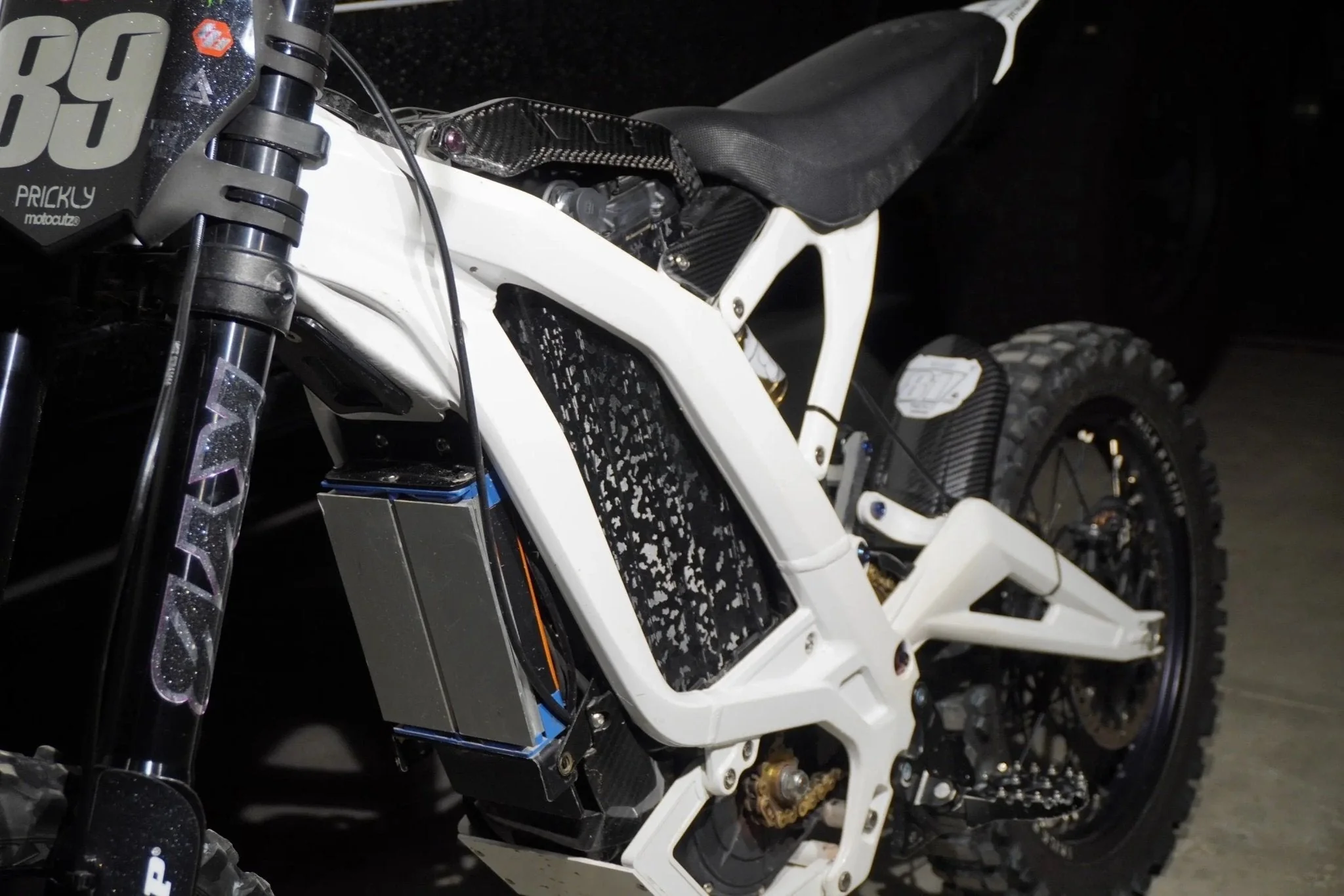 E-Bike ShadowSlate Black Camouflage Wrap - Image 4